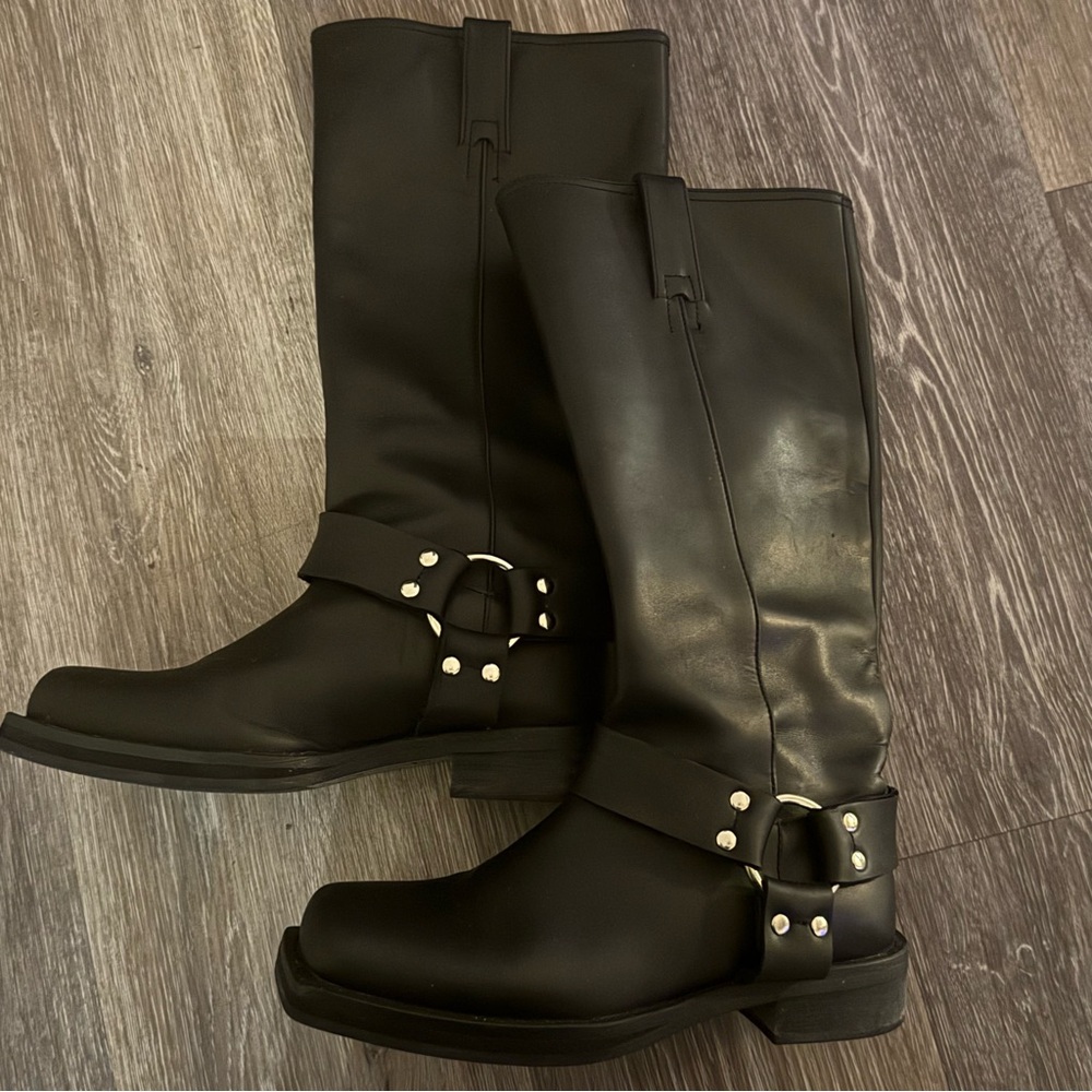 Tony Bianco Black Leather Knee-High Boots - Picture 3 of 5
